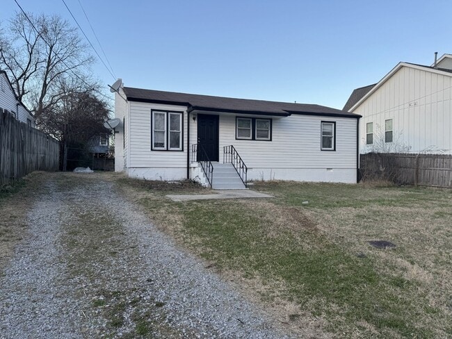 Building Photo - 6200 Laredo Ave