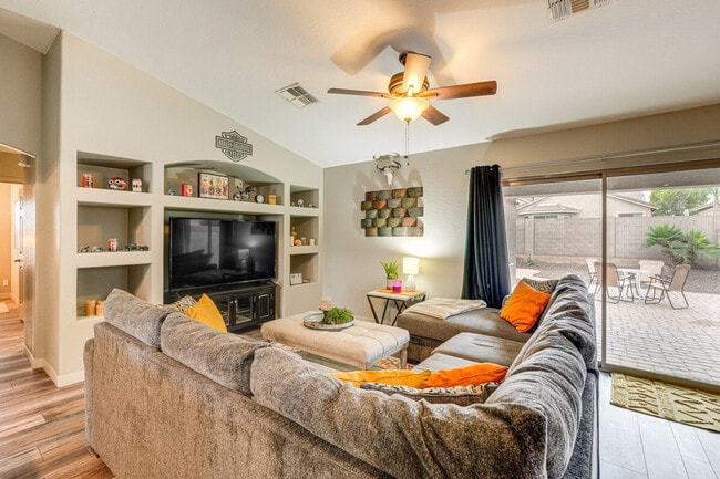 Photo - 2125 W Goldmine Mountain Dr Unit SI ID1385864P