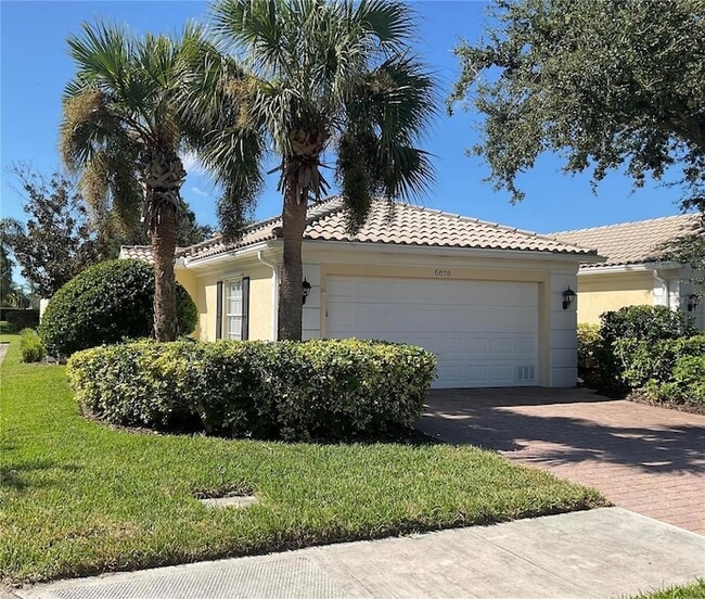 Building Photo - 5518 Modena Pl