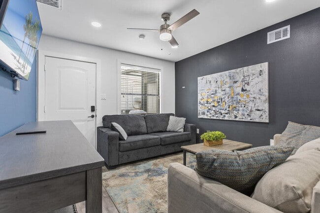 Photo - 2620 Arbor St Unit FL2-ID1257744P