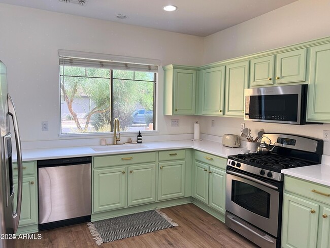 Photo - 1702 W Owens Way