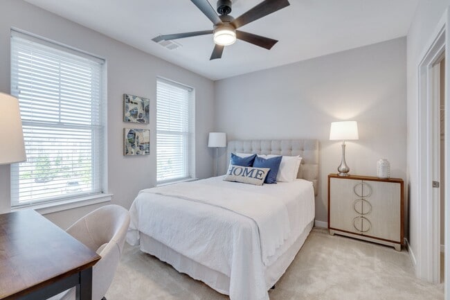 Photo - Weatherstone Flats