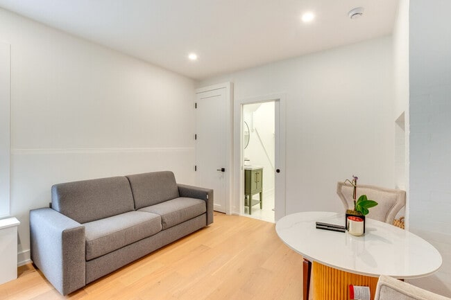 Photo - 1032 McLean Ave Unit ID1300407P