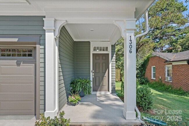 Photo - 1306 Moretz Ave