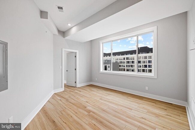 Photo - 1733-41-1741 N 2nd St