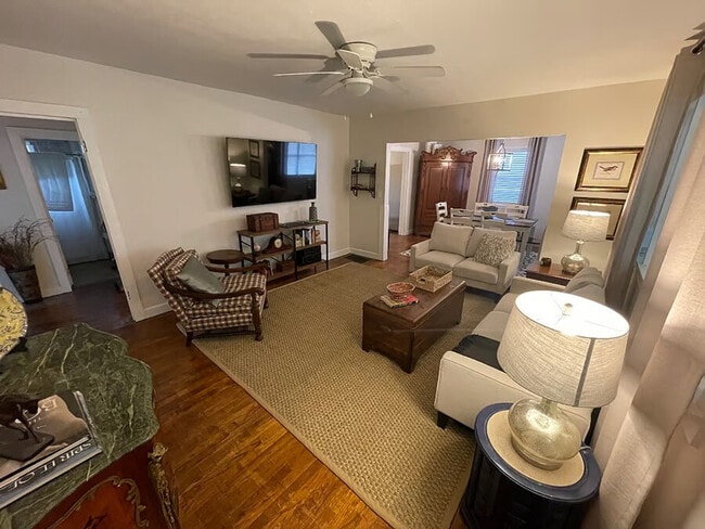 Photo - 161 Calhoun Rd Unit ID1351221P