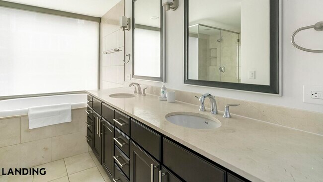 Photo - 777 Preston St Unit 7D