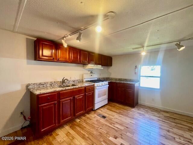 Photo - 106 Crawford Park Rd