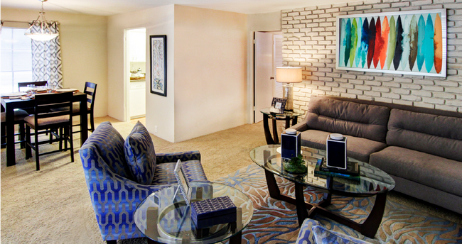 Photo - Plantation Apartments