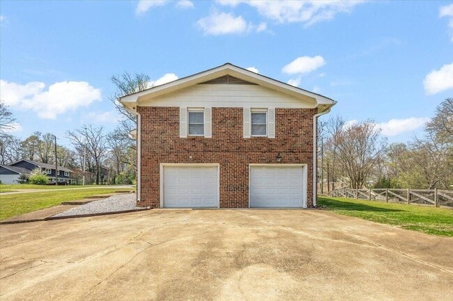 Photo - 9121 Potomac Dr