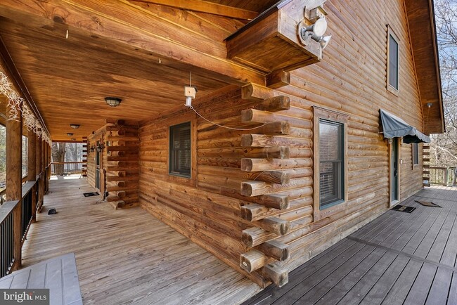 Photo - 8 Hope Valley Ln