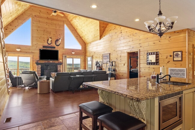 Building Photo - 129 Wildberry Dr Unit SI ID1492988P
