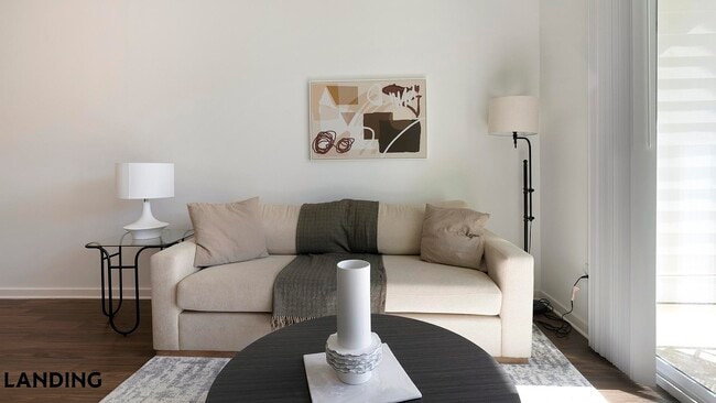 Building Photo - 515 Corso Ln Unit 889