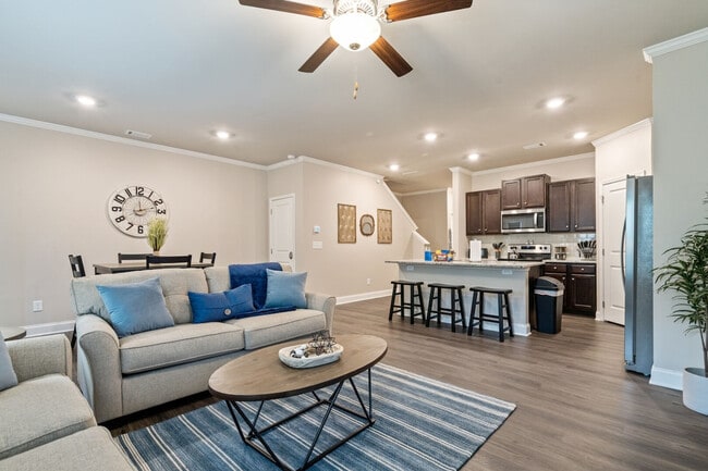 Photo - 2029 Pinnacle Walk Unit SI ID1234827P