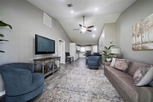 Photo - 3488 Balboa Cir