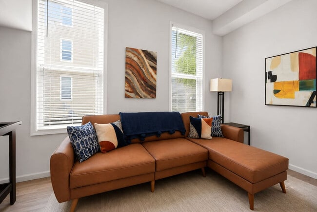 Photo - 2813 Gerard St Unit SI ID1540075P