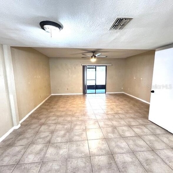 Photo - 10128 Lake Oak Cir