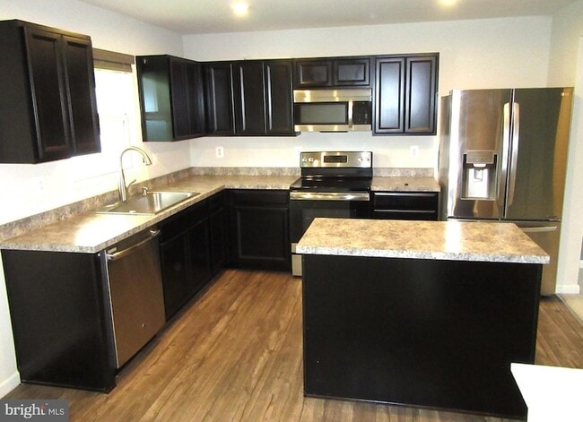 Photo - 19 Karina Ct