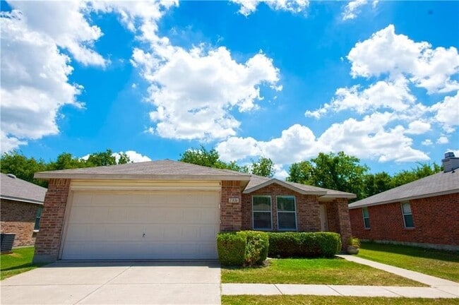 Building Photo - 1316 Scenic Hills Dr