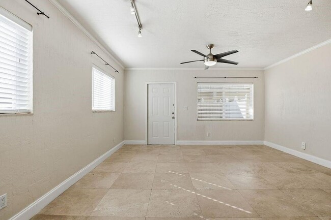 Photo - 1892 NE 46th St Unit B4B