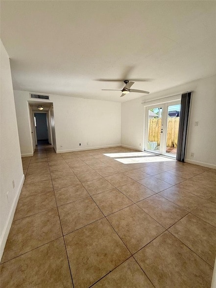 Photo - 3061 NE 49th St Unit 7