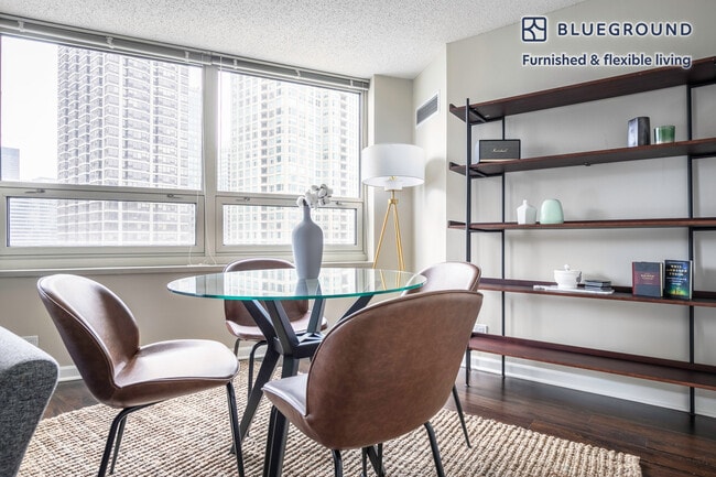 Photo - 750 N Rush St Unit FL22-ID160