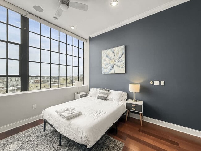 Building Photo - 1421 N 5th St Unit ID1055958P