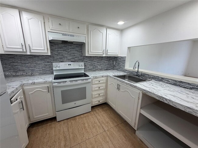 Photo - 13685 NE 10th Ave Unit 304