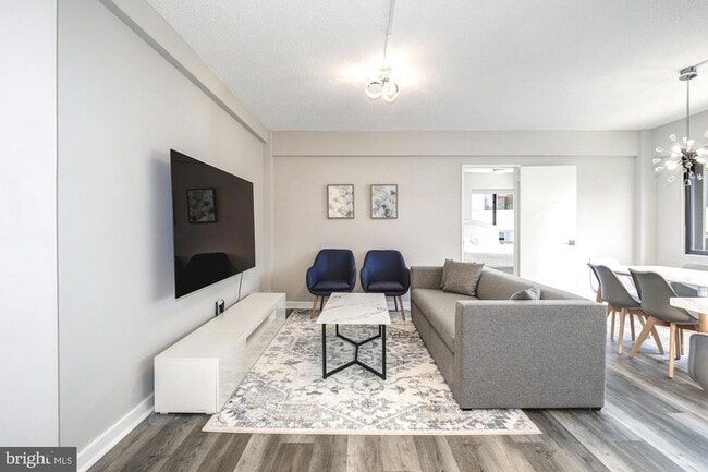 Photo - 2141 I St NW Unit 816