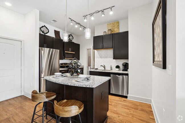 B1 SR 2BR, 2BA - 1,150SF - Kitchen - 3343 Memorial