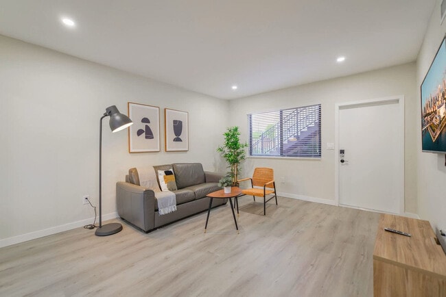 Photo - 700 SW 11th Ave Unit FL1-ID1022465P