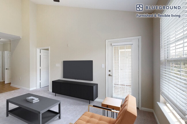 Photo - 2350 26th Ct S Unit SI FL2-ID9995A