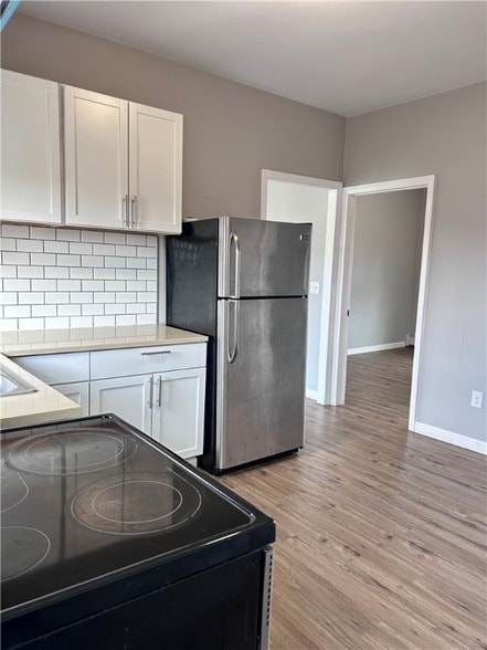 Photo - 306 Potters Ave