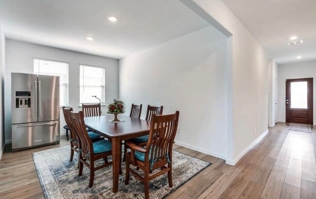 Photo - 8424 Gray Squirrel Ln.