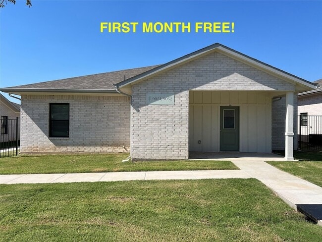 Building Photo - 3050 Viking St