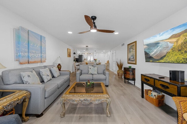 Photo - 274 Barlow Ave Unit FL3-ID1044428P