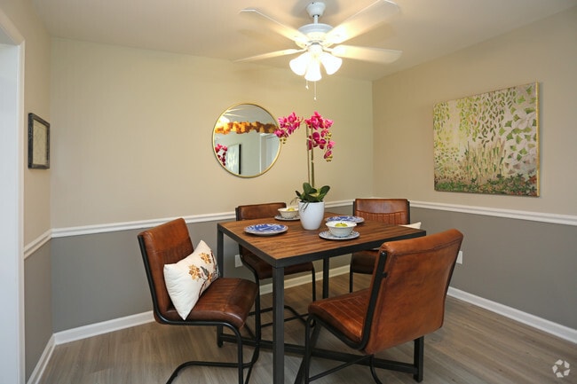 Photo - The Riverwalk at Salem