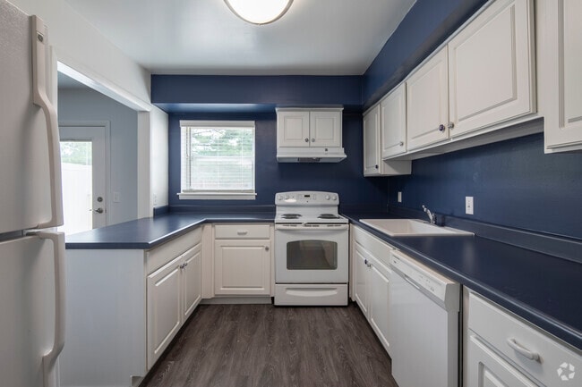 Oxford Townhomes - Oxford Townhomes