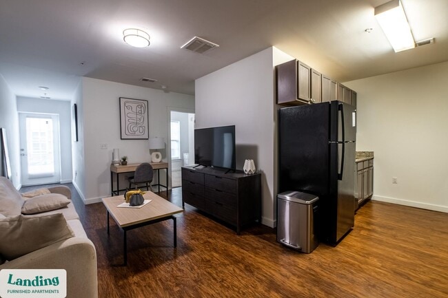 Photo - 1903 E Marshall St Unit 103.1407043