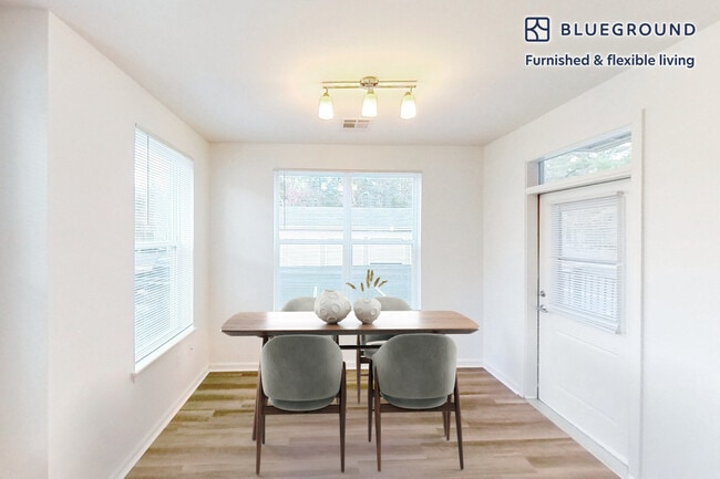 Photo - 60 Robert Dr Unit FL3-ID4509A