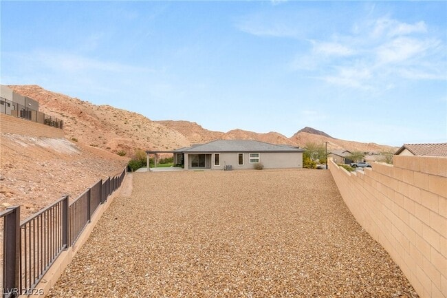 Photo - 6 Sun Lily Ln