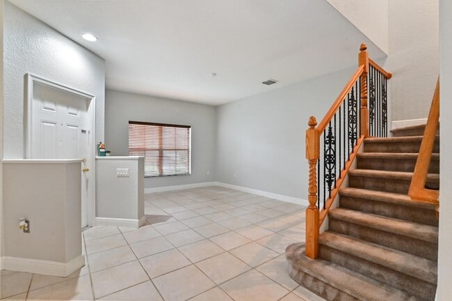 Photo - 106 Monterey Bay Dr