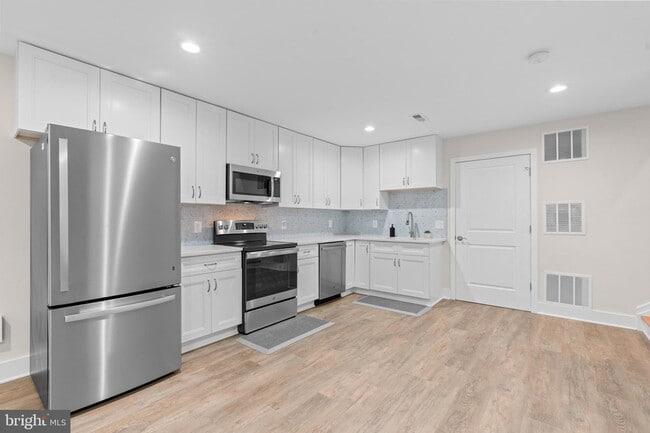 Photo - 25549 Byrnes Crossing Dr