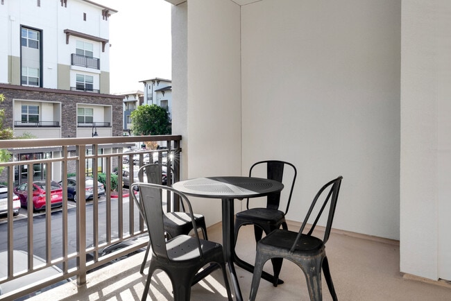 Photo - 3888 Artist Walk Common Unit FL2-ID2095