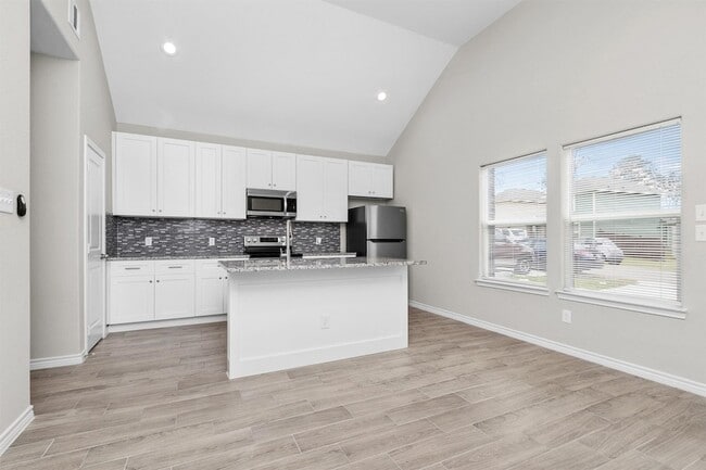 Photo - 16706 E Hammon