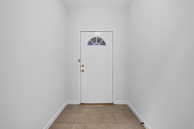 Photo - 3118 Aylesworth Ct