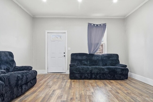 Photo - 540 Grand Ave