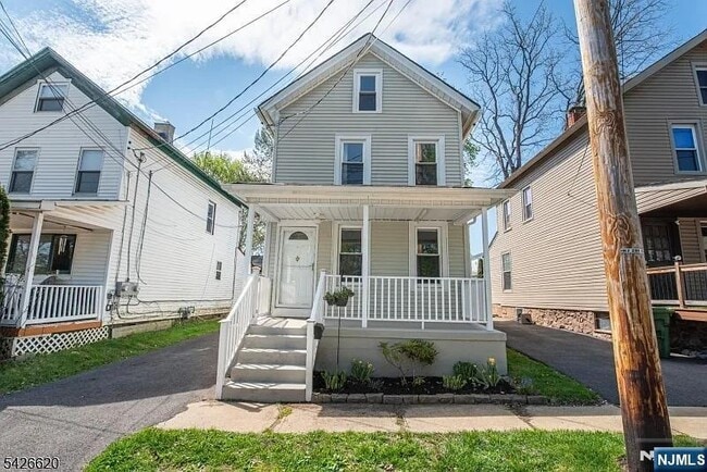 Building Photo - 108 Lafayette St