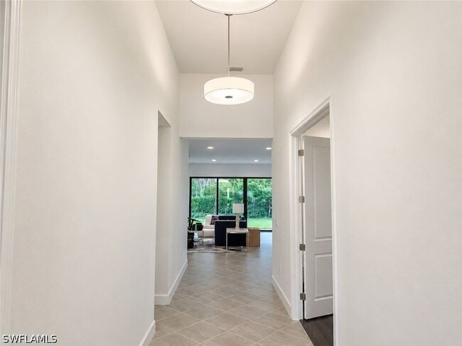 Photo - 20202 Ainsley St