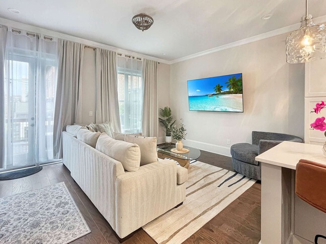 Photo - 401 Upper E Ave Unit ID1369215P